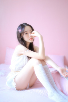 FREE性开放小少妇SEXⅠ8